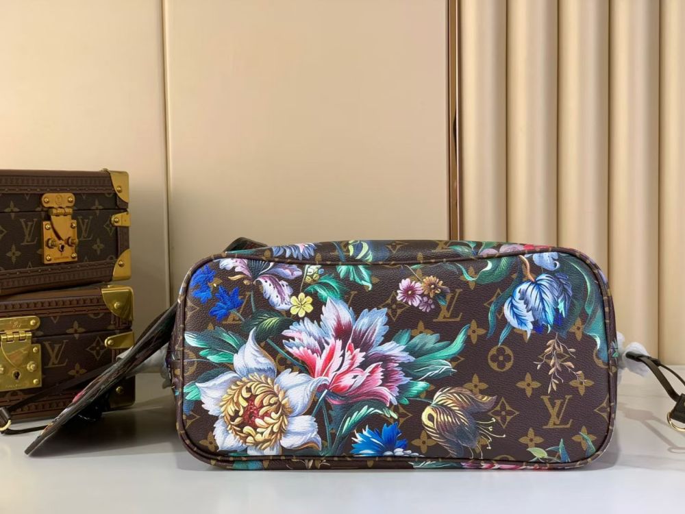 Neverfull MM Medium Tote Bag