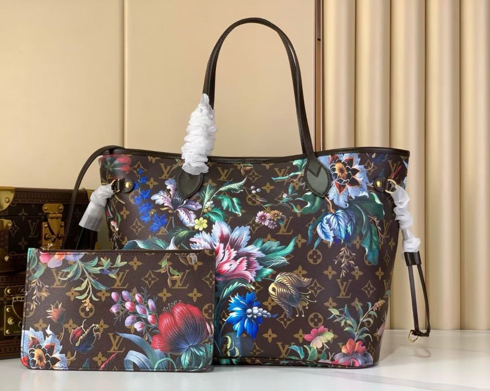 Neverfull MM Medium Tote Bag