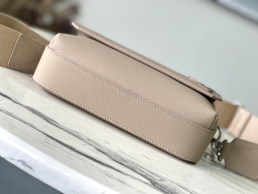 Fastline Messenger messenger bag