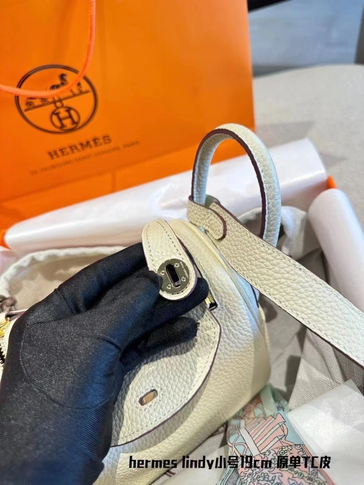 Original TC cowhide Tmall Lindy19 o Hermes timeless' black gold bag ', I really can't refuse Hermes' black gold bagThe whole thing is responsible for 360 degree high-end appearanceI don't want to take it off my backThe capacity is also large...