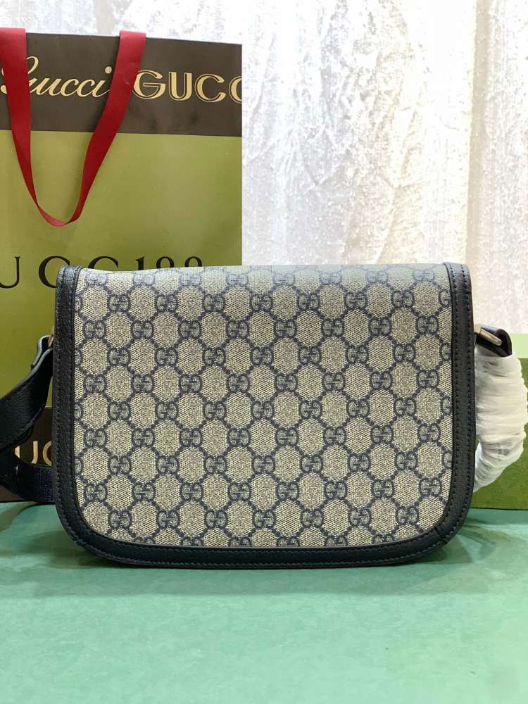 Gucci Horsebit 1955 series medium saddle bag (this classic model is commonly known as "blue glue" or "blue glue with silver hardware")