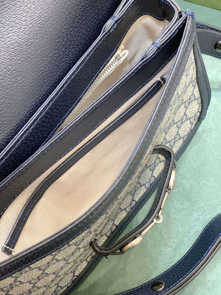 Gucci Horsebit 1955 series medium saddle bag (this classic model is commonly known as "blue glue" or "blue glue with silver hardware")