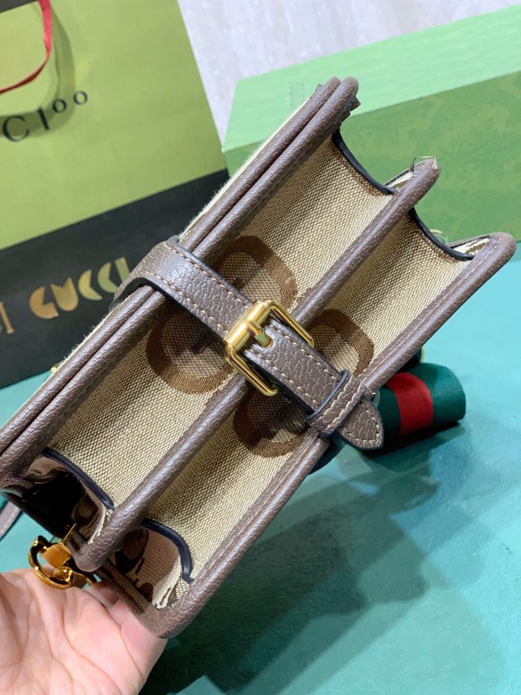 The Gucci Horsebit 1955 series oversized GG monogram saddle bag is a highly recognizable and popular style from the 1955 collection.