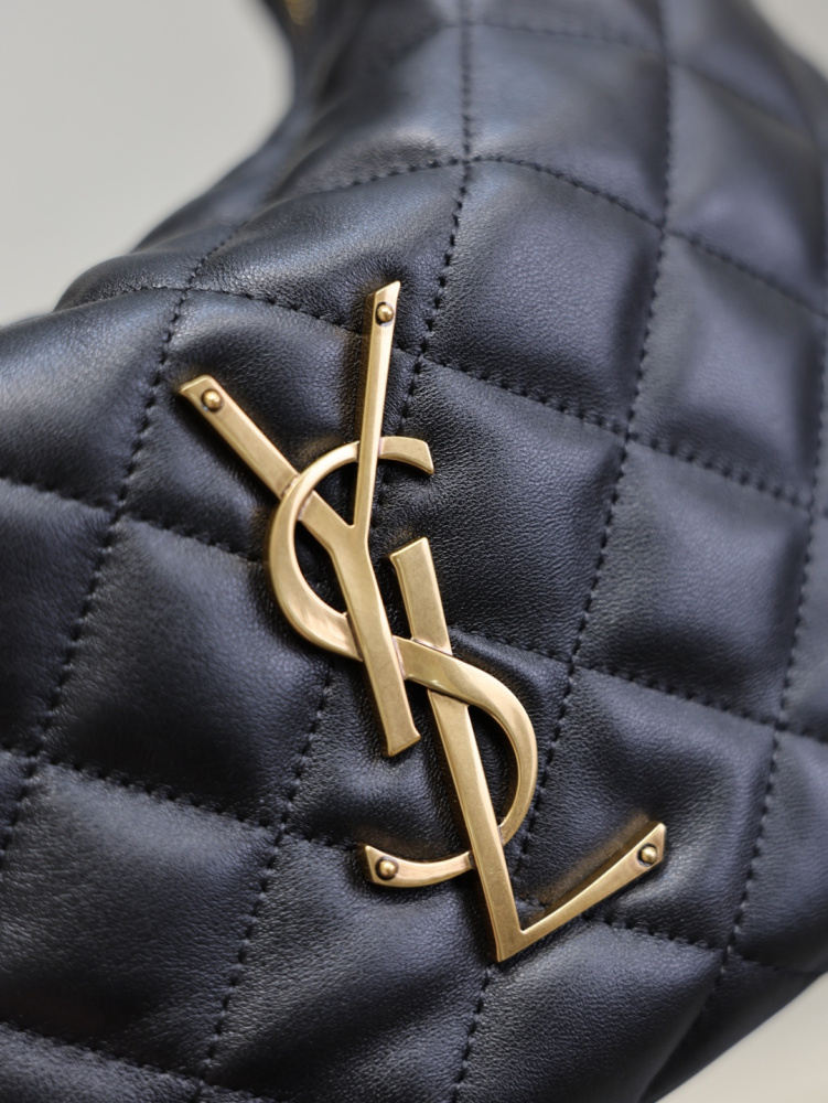 The YSL Saint Laurent small quilted shoulder bag (also known as the Jumbo/Le Ciquani series) is a very popular YSL style in recent years.