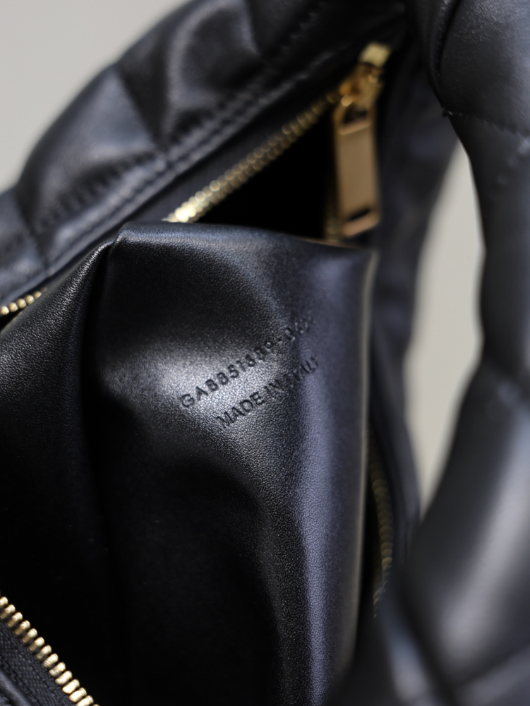 The YSL Saint Laurent small quilted shoulder bag (also known as the Jumbo/Le Ciquani series) is a very popular YSL style in recent years.