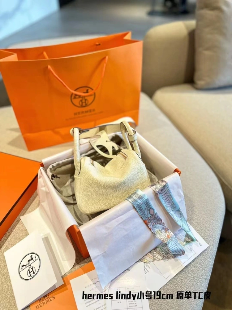 Original TC cowhide Tmall Lindy19 o Hermes timeless' black gold bag ', I really can't refuse Hermes' black gold bagThe whole thing is responsible for 360 degree high-end appearanceI don't want to take it off my backThe capacity is also large...