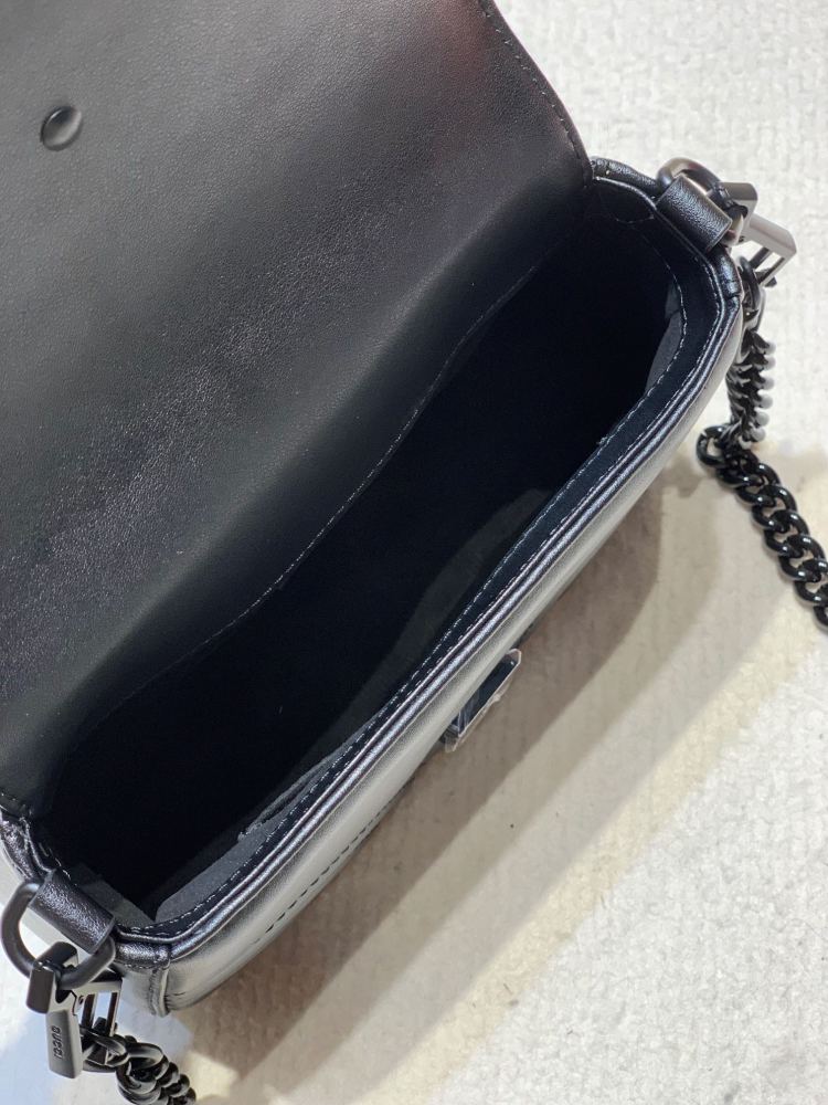 The Gucci GG Marmont mini handbag/crossbody bag is also one of the most popular styles in the Marmont series.