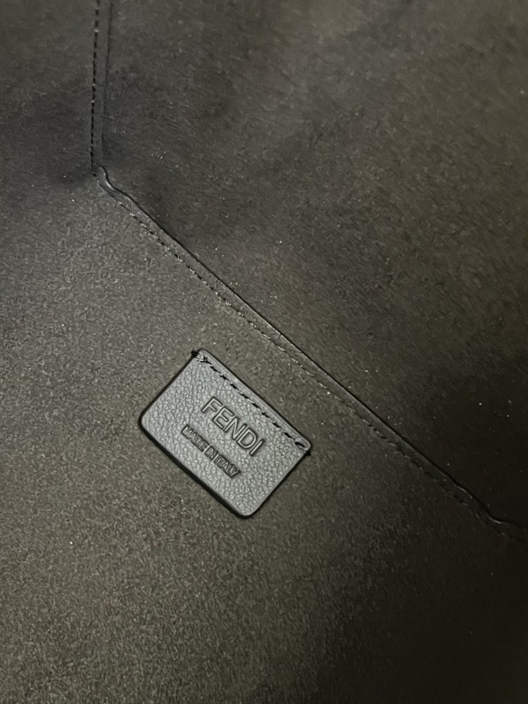 The Fendi Roll mini tote bag (FF monogram version) is a super popular "mini bucket" commuter bag from the brand in recent years.