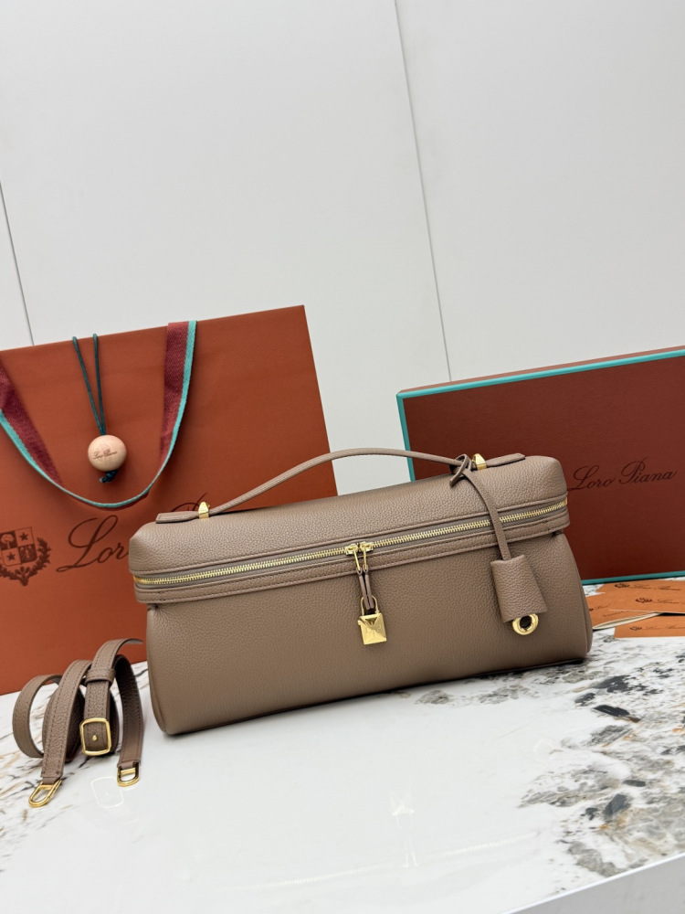 Loro Piana Extra Pocket L19 handbag, crafted in elephant grey grained leather with gold-tone hardware.