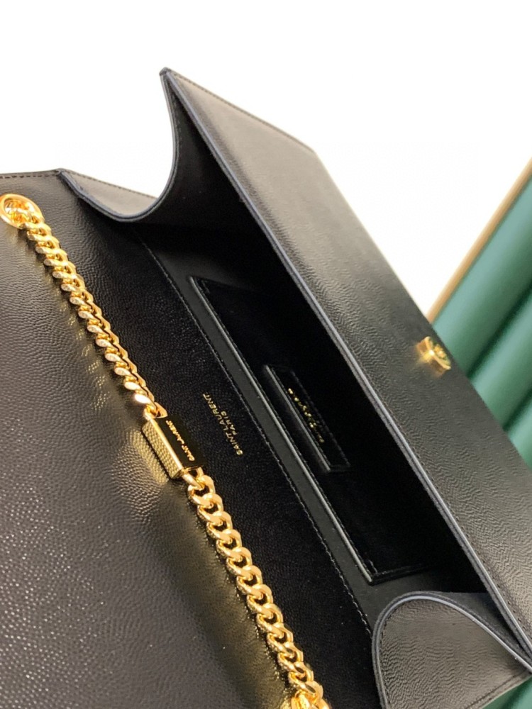 This is the YSL Kate chain bag, crafted in black caviar leather with a gold-tone metal logo and chain strap, no tassel, suitable for shoulder or crossbody wear.