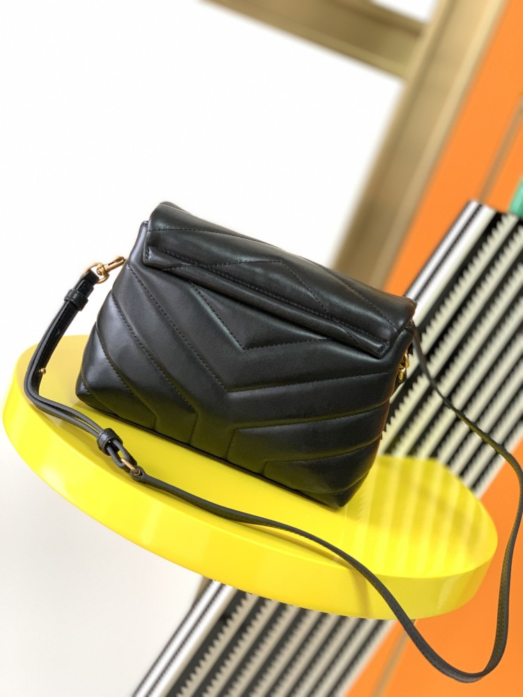This is the classic YSL (Yves Saint Laurent) Loulou shoulder bag, made of black pebbled leather with gold-tone metal logo and chain.