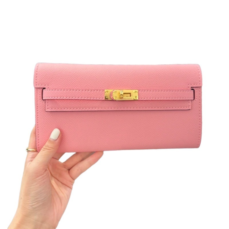 P235 Cowhide Full Package Upgraded Edition Hermes Kelly Wallet DIY Same Leather Belt Hermes Kelly wallet. The matching contract belt instantly transforms into a small bag V, which is super cute and beautiful. The wallet can hold a large phone. You ca...