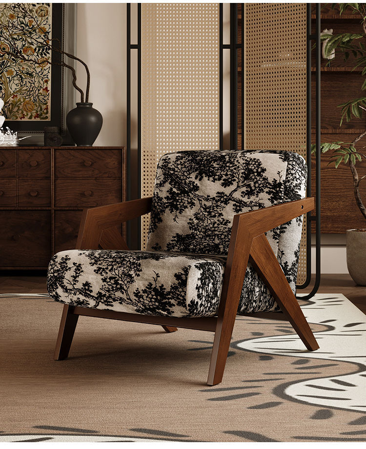 Italian Luxury Modern Single Sofa Chair for Small House Bedroom Living Room Use Wooden Frame Ergonomic Design