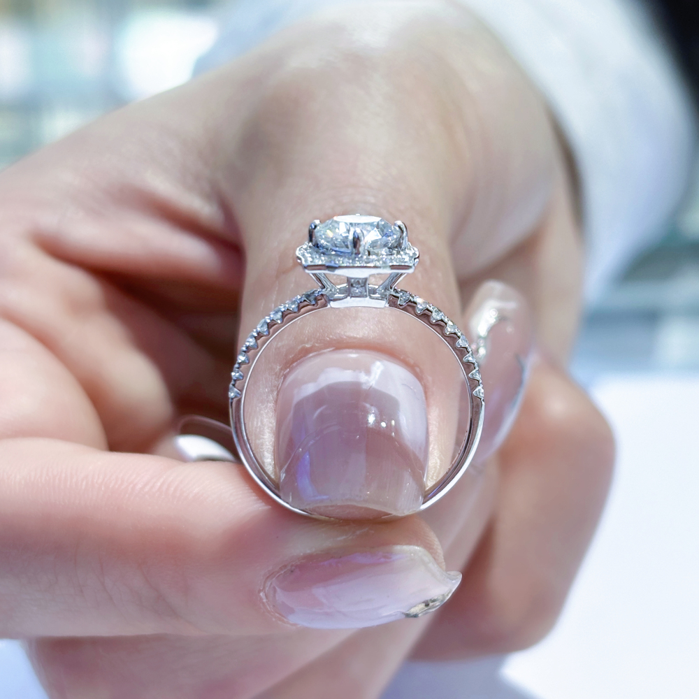 Round Diamond in Square Setting