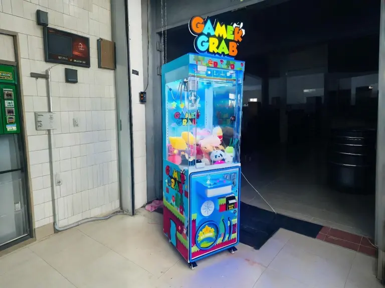 Gamer Grab Claw Machine | Interactive Arcade Game with LED Controls & Prize Visibility,MY SHOP,Gamer Grab Claw Machine | Interactive Arcade Game with LED Controls & Prize Visibility