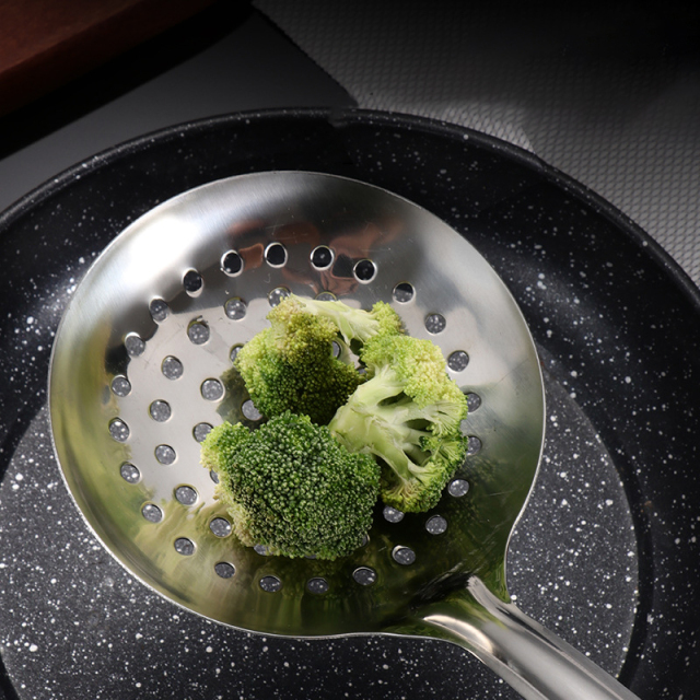 Wholesale Stainless Steel Skimmer Ladle / Slotted Spoon for Kitchen,HangYu Housewares ,Stainless steel strainer