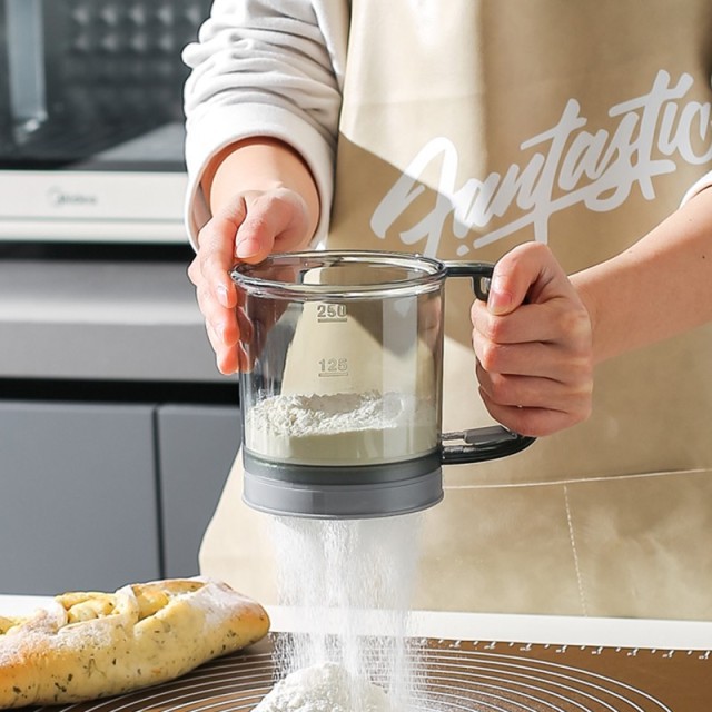 Semi-automatic flour sifter - handheld flour sieve with powder-dispensing mesh sieve,HangYu Housewares ,Semi-automatic flour sifter - handheld flour sieve with powder-dispensing mesh sieve