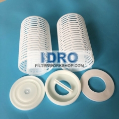 Plastic parts for pleated filter cartridges
