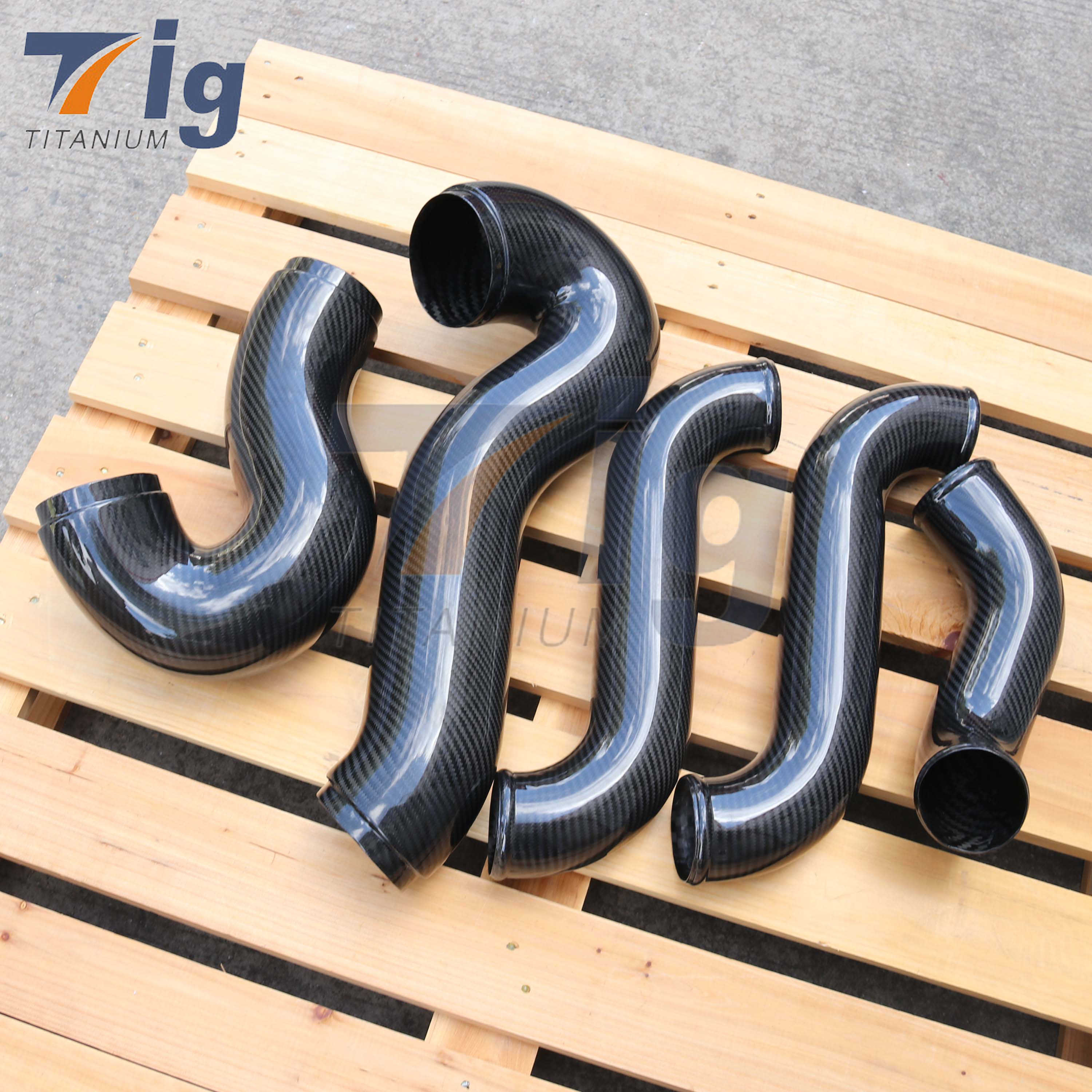 Custom air intakes in carbon For Bmw x3m X5m f80 f90 g80 b58 carbon intakes