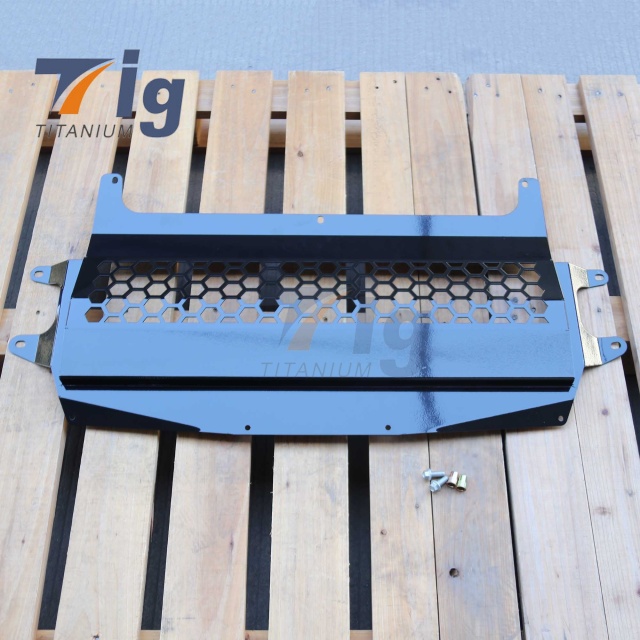 BMW F80 M3 F82 F83 M4 Magnesium Aluminum Alloy Oil Cooler Skid Plate Car Engine Lower Guard Plate