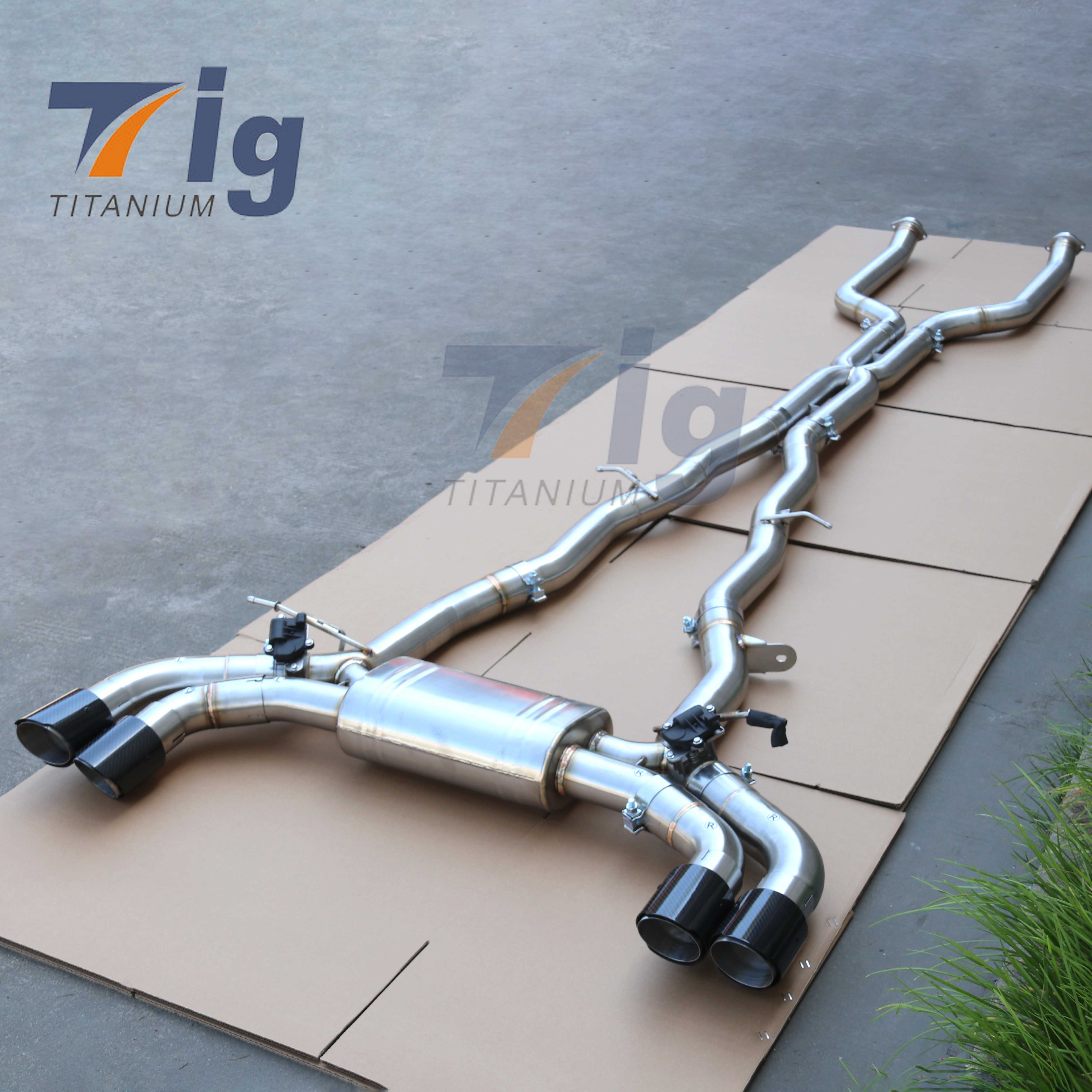 Stainless Steel Catback Exhaust System with Valved Carbon Tips for BMW M5 G90 / M6