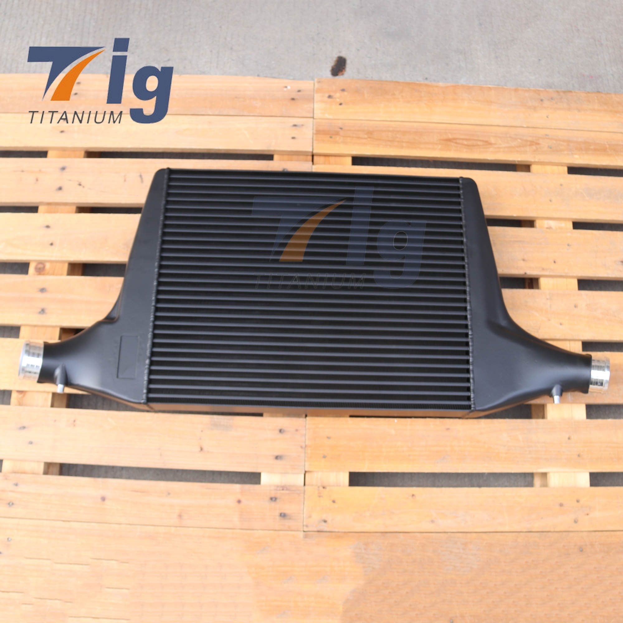 Competition Intercooler Upgrade Kit for Audi A4 B9 / A5 F5 2.0TFSI / 3.0TDI (2015+)