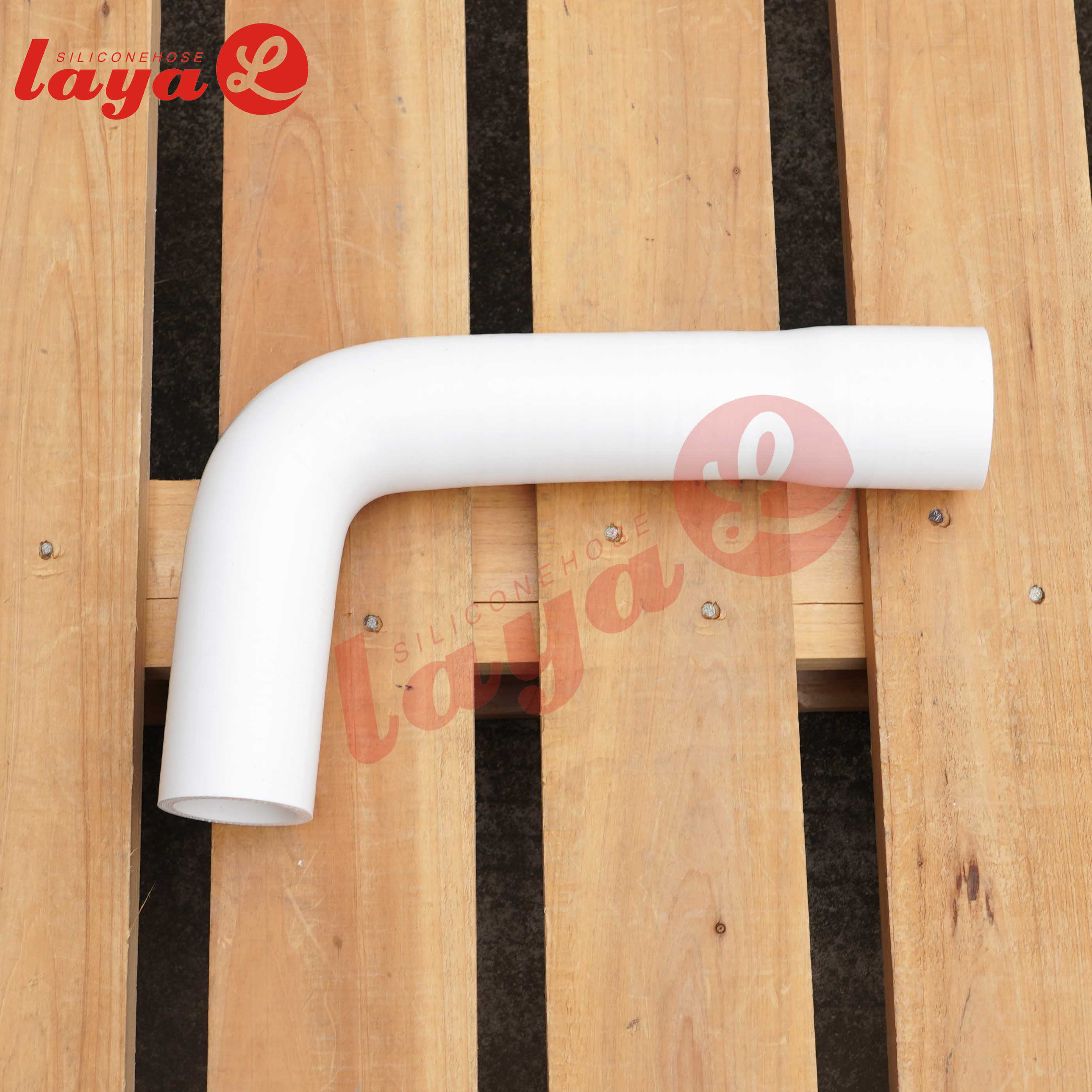 2003-2009 RAM 2500/3500 5.9L REPLACEMENTDUAL FUELER L-SHAPE COOLANT HOSE
