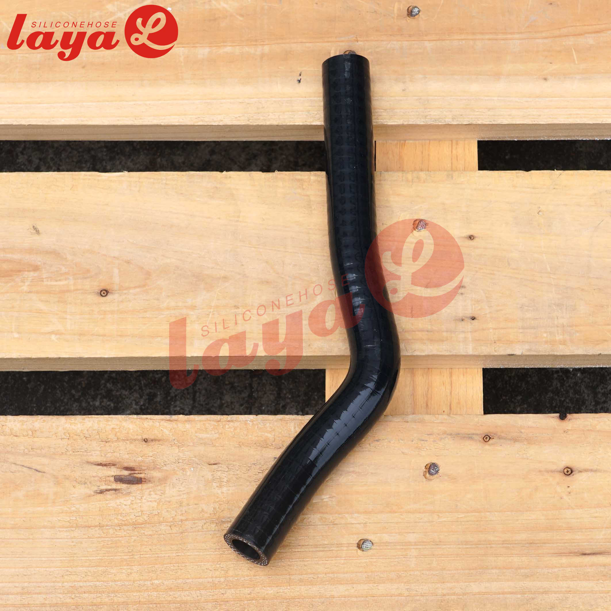 2011-2014 GM 6.6L DURAMAX PERFORMANCESILICONE EGR TO CAB COOLANT HOSE