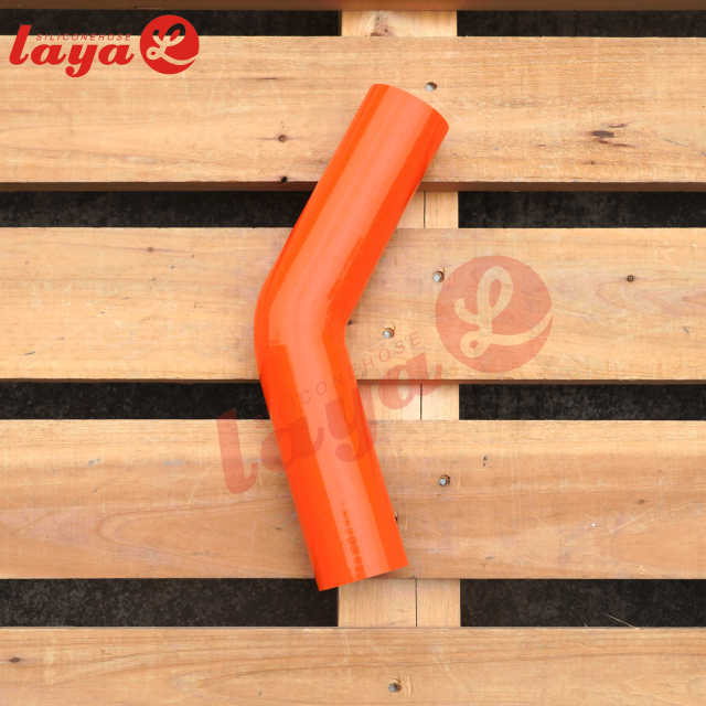 2003-2007 RAM 2500/3500 5.9L REPLACEMENT DUAL FUELER V-SHAPE COOLANT HOSE