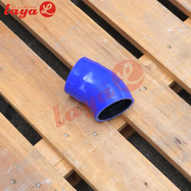 Ford 6.0L Silicone Turbo to Intercooler Adaptor Elbow Hose Boot 6C3Z6C640C 03-05