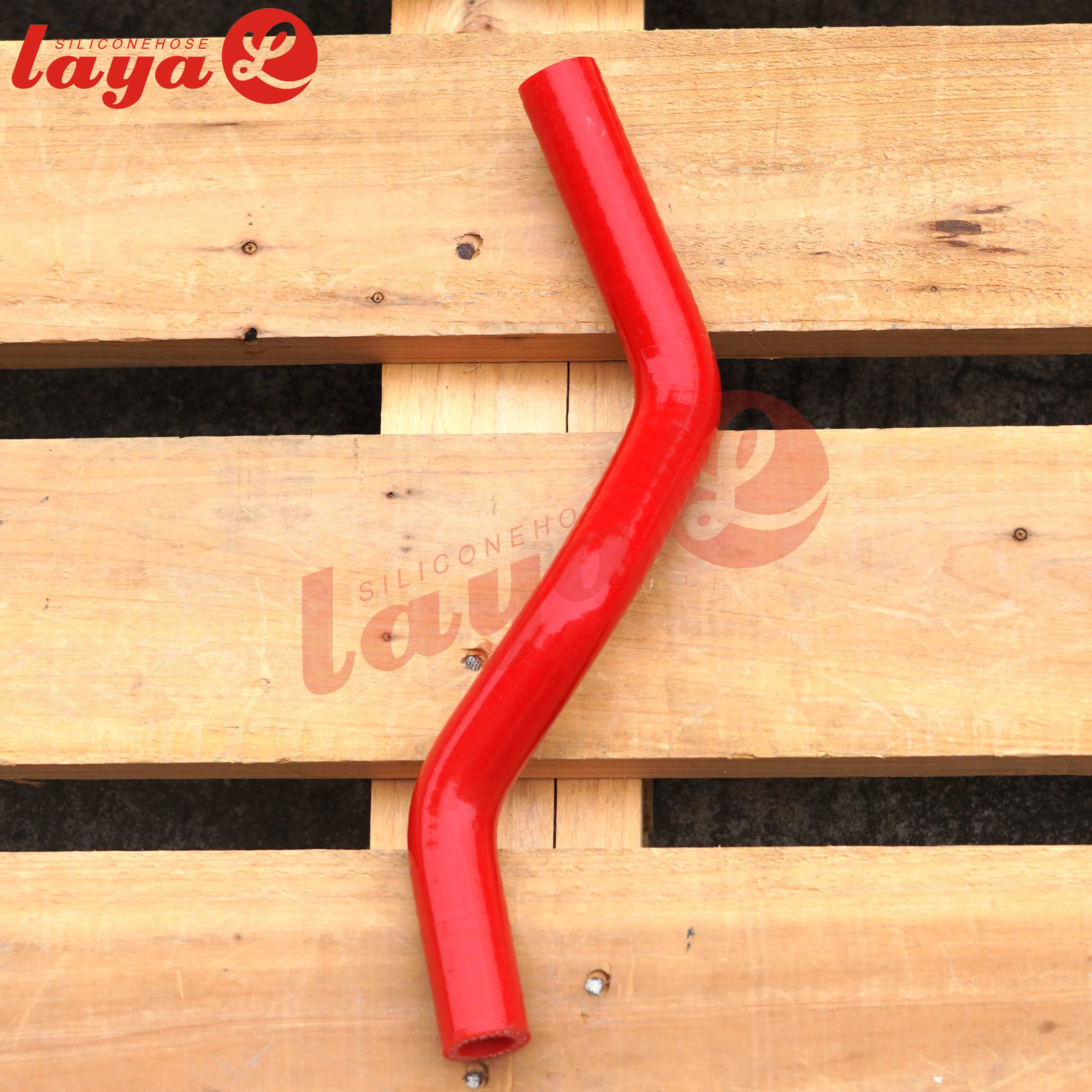 2011-2014 GM 6.6L DURAMAX PERFORMANCE SILICONE CAB TO ENGINE COOLANT HOSE