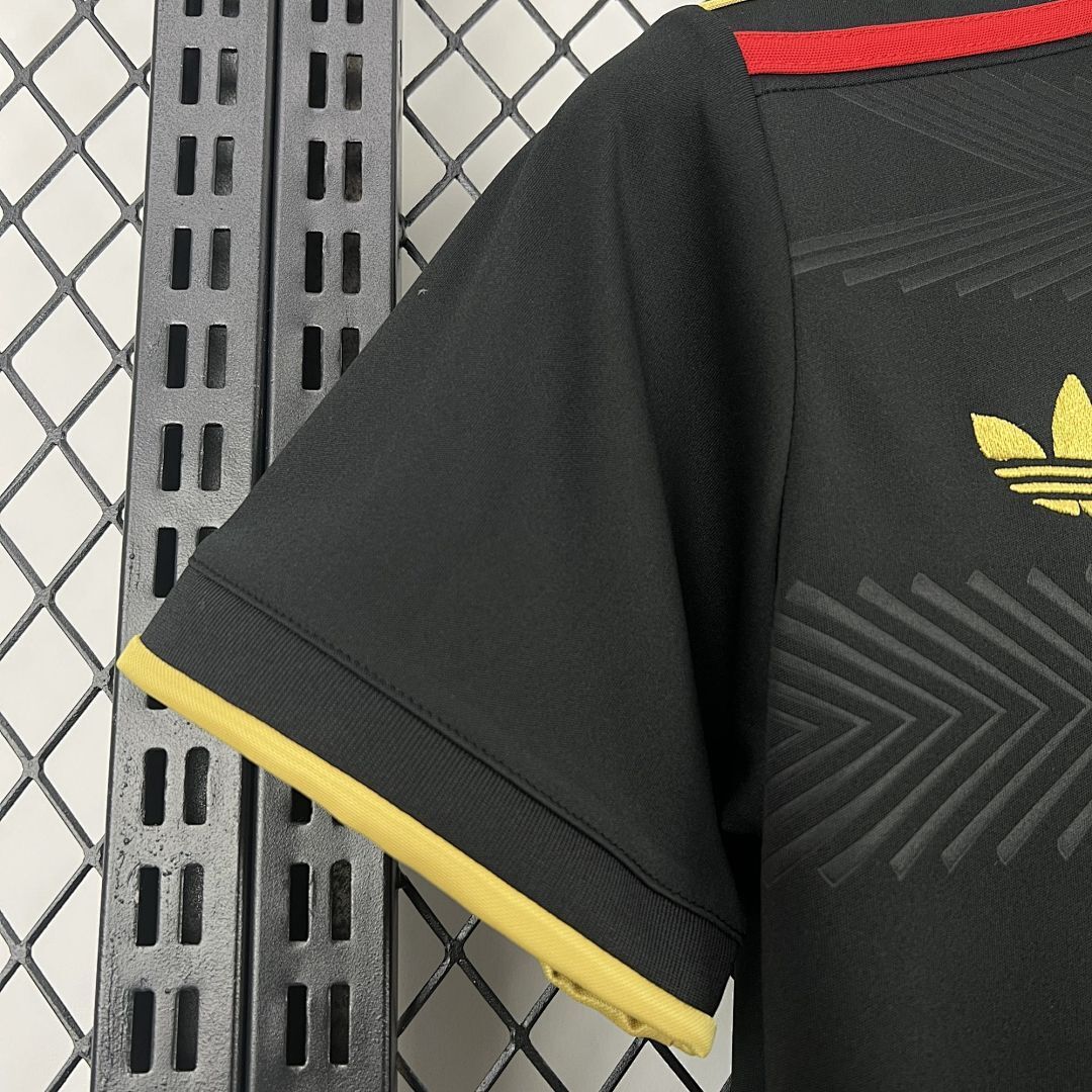 Womens 2025-26 Flamengo Cropped Special Football jersey