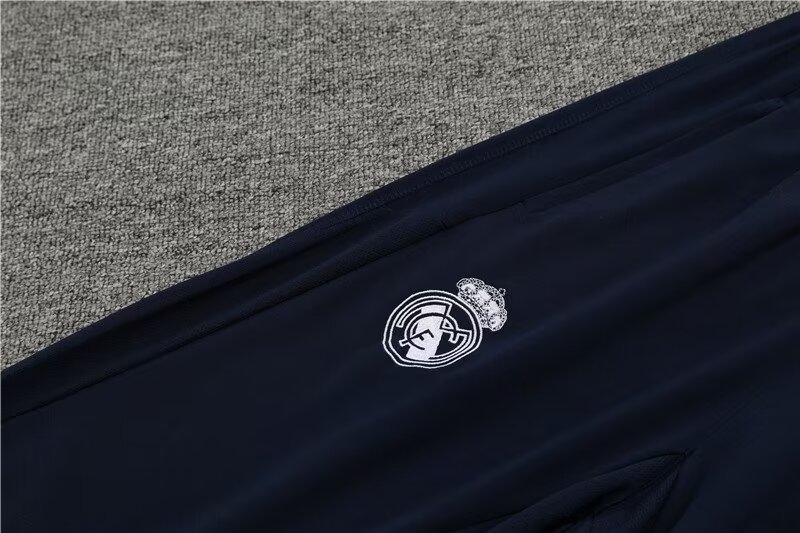 2023/2024 Real Madrid half-pull training uniform royal blue suit