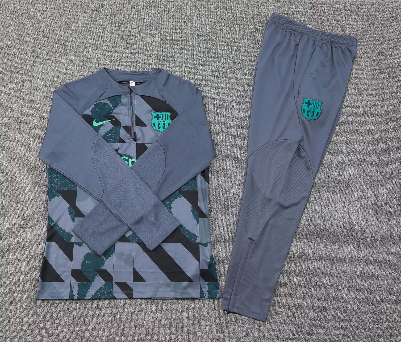 2023/2024 Barcelona Half-Pull Training Suit Gray Jersey Set