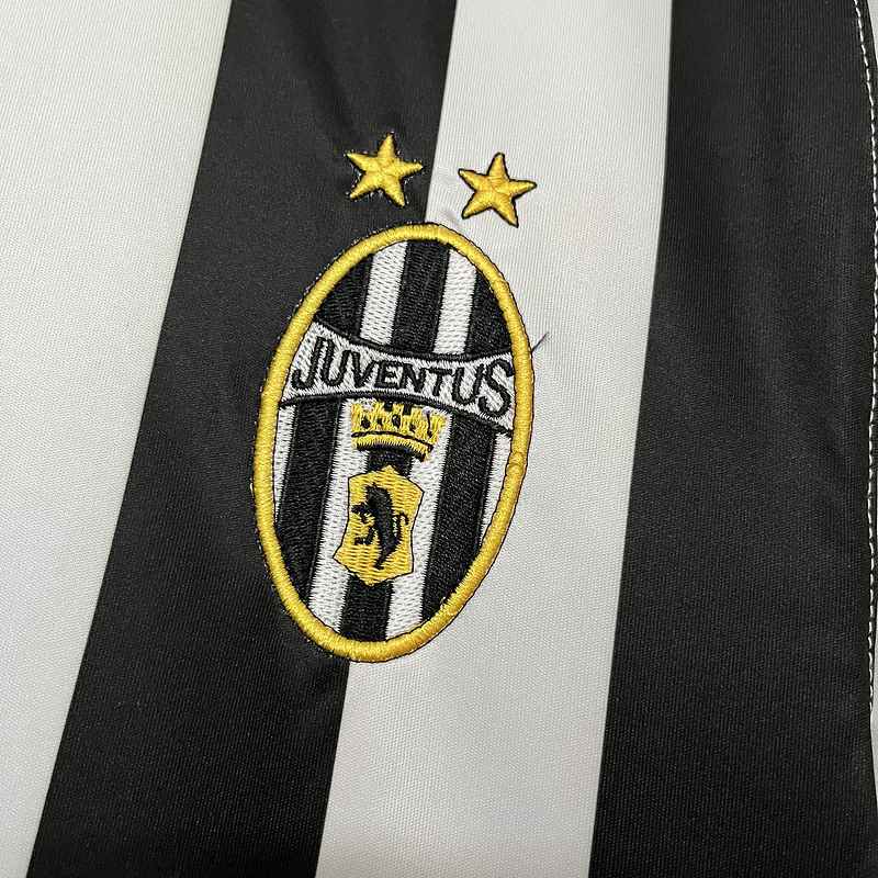 Retro 2003-04 Juventus Home Football jersey retro