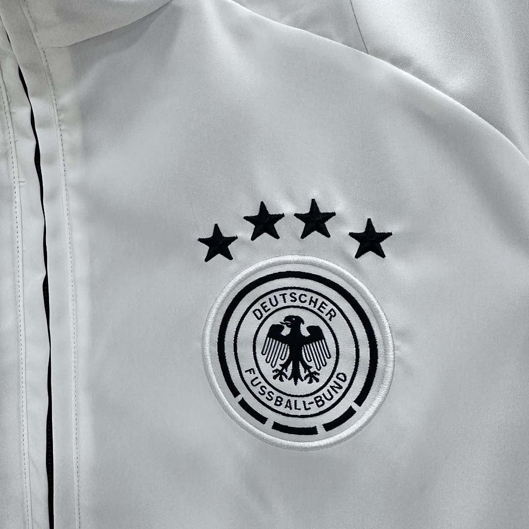 Windbreaker Germany