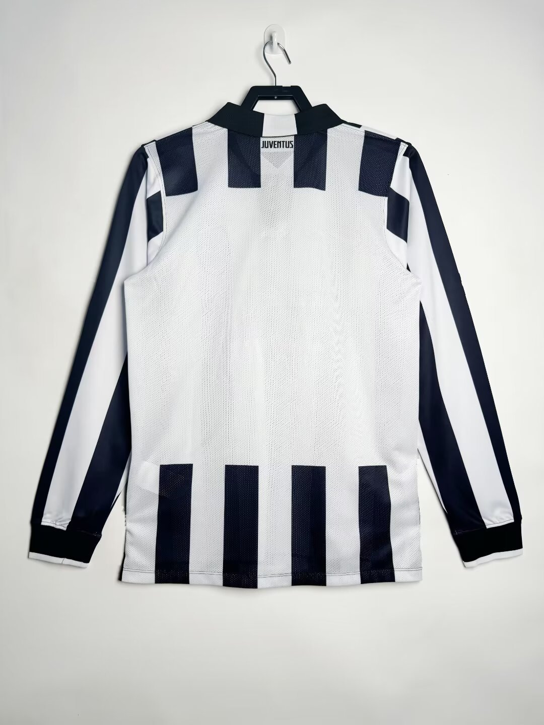 Retro 2014-15 Juventus Home Retro PIRLO TEVEZ POGBA Football jersey