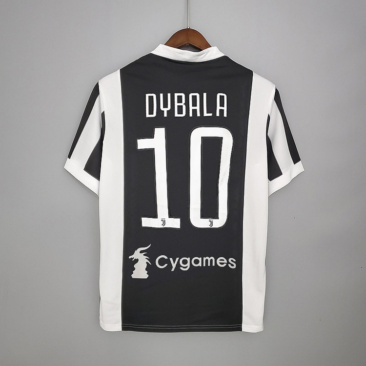 Retro Juventus 2017-18 home Higuian Khedira Bonucci Dybala Football jersey retro