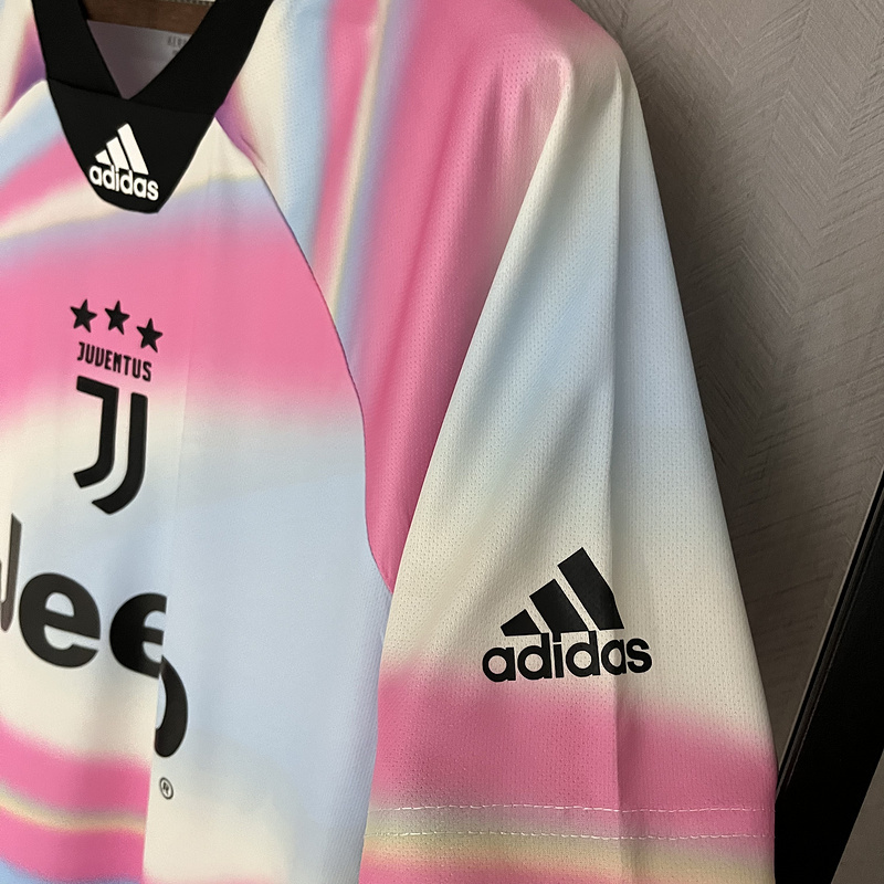 Retro 2019-20 Juventus Pink Ronaldo Bonucci Danilo DYBALA Football jersey retro