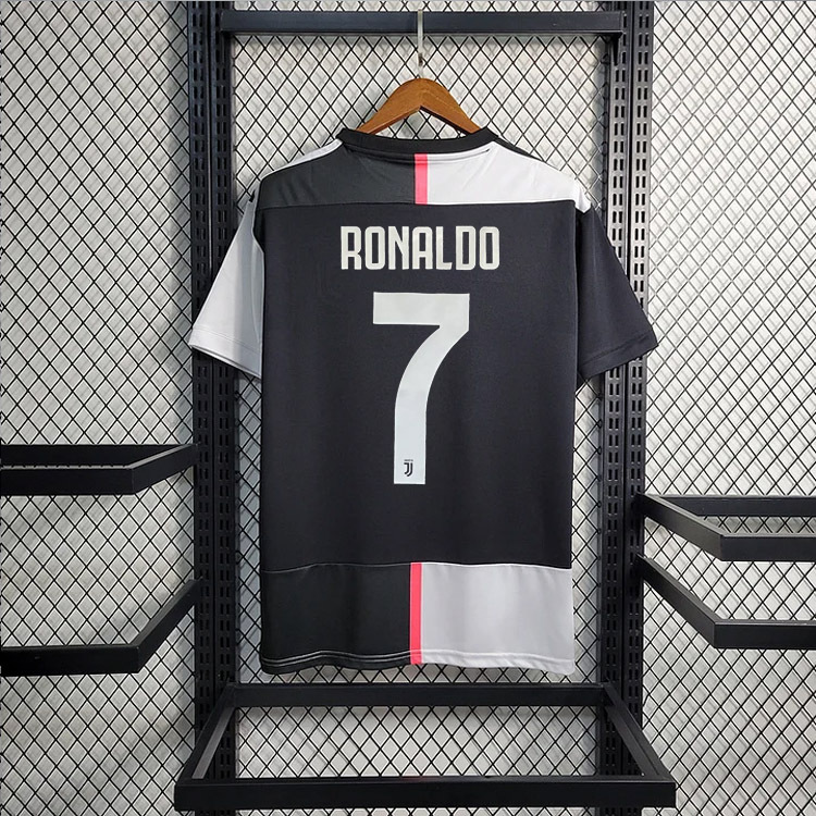 Retro 2019-20 Juventus Home Ronaldo Bonucci Danilo DYBALA Football jersey retro