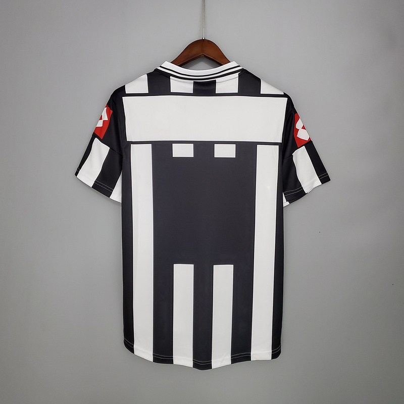 Retro Juventus 2001-02 home NEDVED CONTE DEL PIERO ZAMBROTTA   Football jersey retro