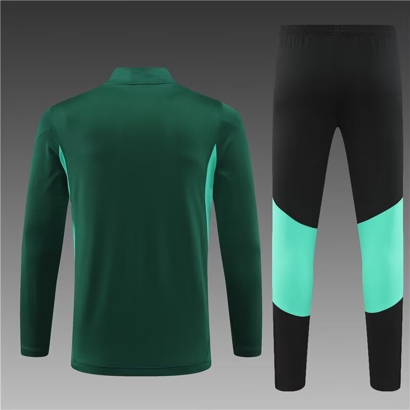 2023/2024 Manchester United half-pull training suit dark green football shirt