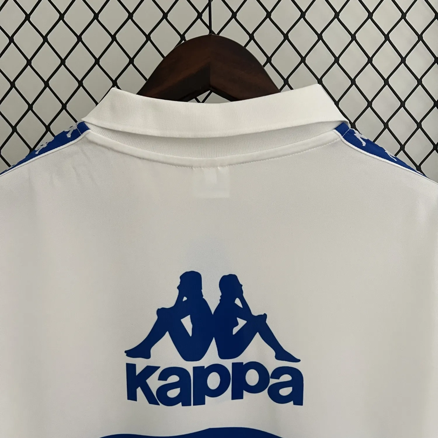 retro 1990-92 Juventus football jersey retro