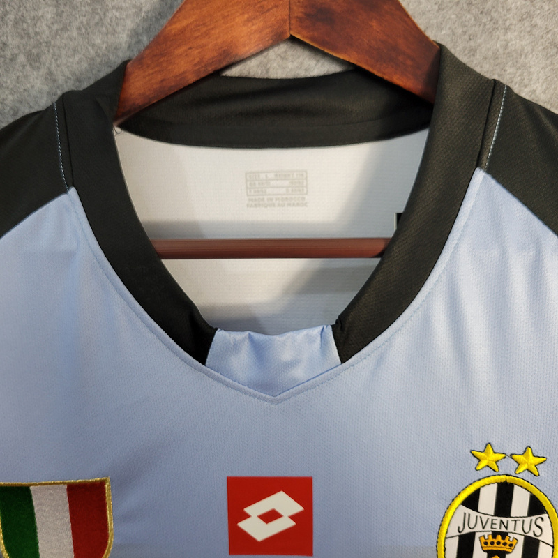 Retro 2002-03 Juventus goalkeeper away Retro Football jersey retro