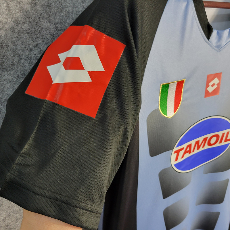 Retro 2002-03 Juventus goalkeeper away Retro Football jersey retro