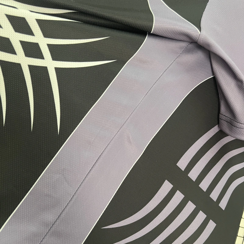 Retro 2001-02 Juventus Goalkeeper retro football jersey