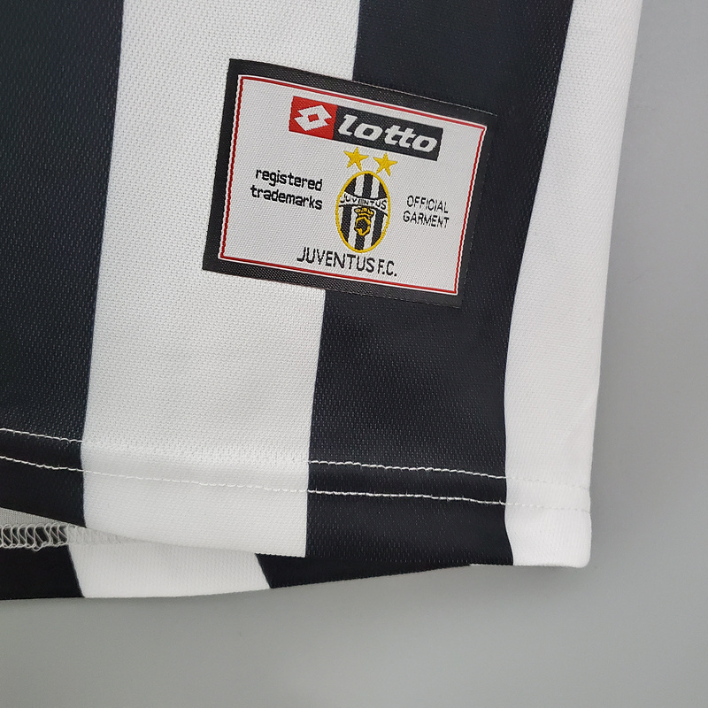 Retro Juventus 2001-02 home NEDVED CONTE DEL PIERO ZAMBROTTA   Football jersey retro