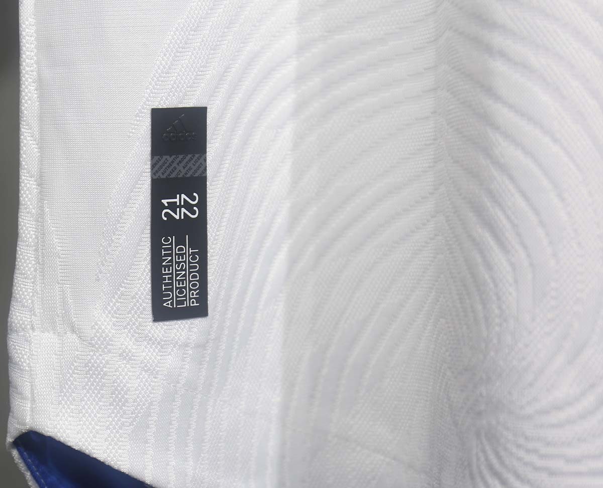 Retro Player Edition 2021-22 Real Madrid Home Retro Football jersey Benzema vini jr. Casemiro KROOS MODRIC