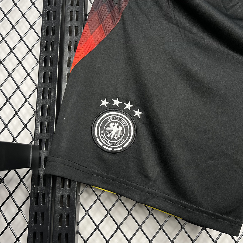 2024-25 Shorts Germany