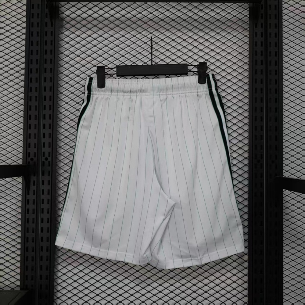 Player 2025-26 shorts Liverpool shorts